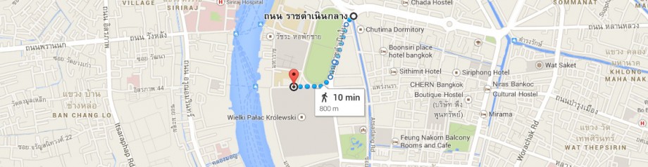 wzdłuż Sanam Luang do Wielkiego Pałacu Królewskiego